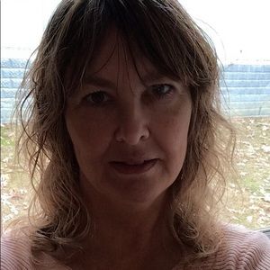 Meet your Posher, Becky